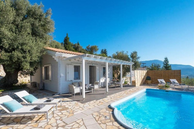 Vasiliki Couples Retreat 03.jpg